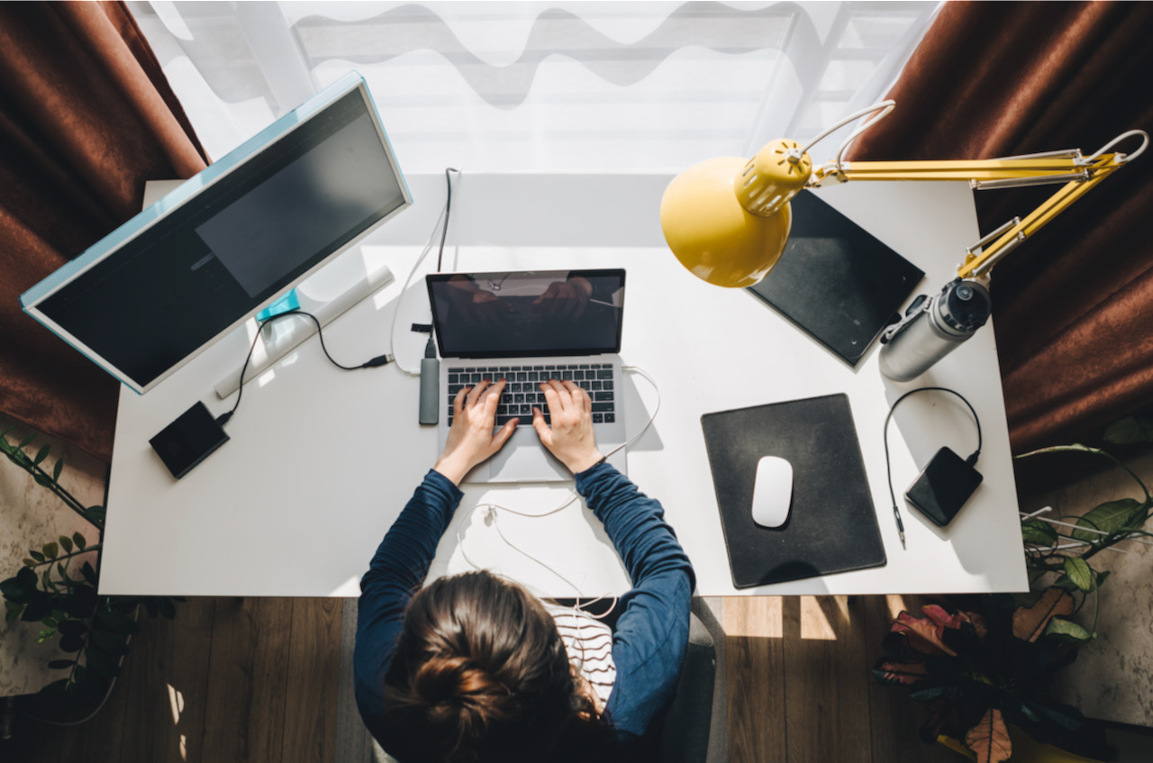 woman telework - Persoproject