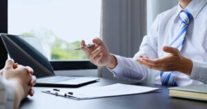 Quitter son secrétariat social : démarches et délais
