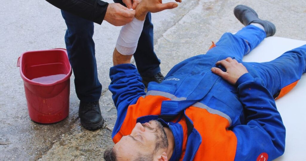 Quels sont les différents types d’accidents du travail ? 4 Quels sont les différents types d’accidents du travail ?