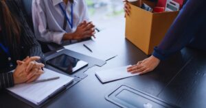 Suspension du contrat de travail : 5 causes possibles